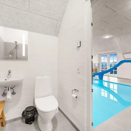 Beautiful Pool House With Outdoor Spa, Built In 2022 Tatil Evi Ulfborg