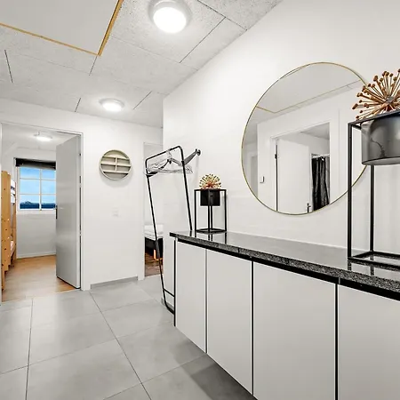 Tatil Evi Beautiful Pool House With Outdoor Spa, Built In 2022