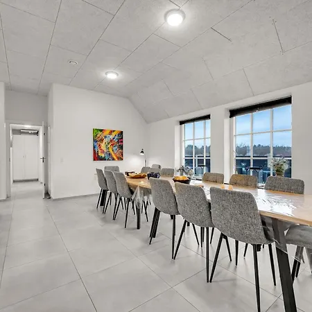 Tatil Evi Beautiful Pool House With Outdoor Spa, Built In 2022 *